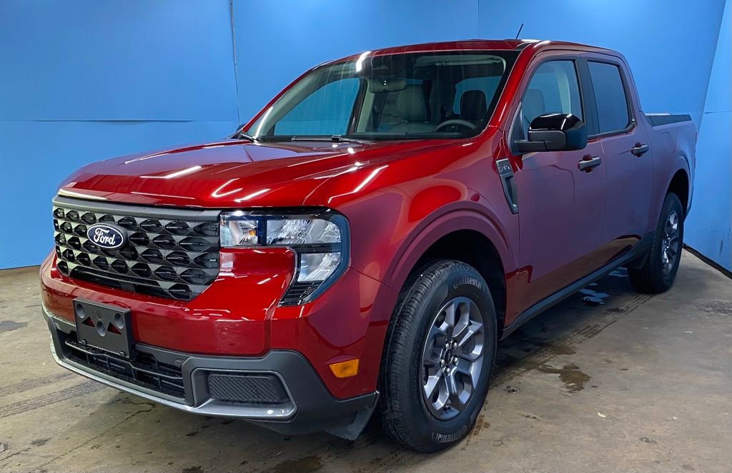 New 2025 Ford Maverick XLT w/ XLT Luxury Package image 4