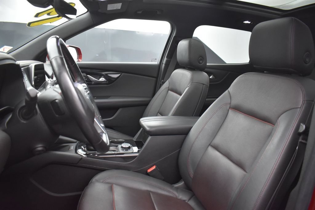 Used 2019 Chevrolet Blazer RS FWD image 12