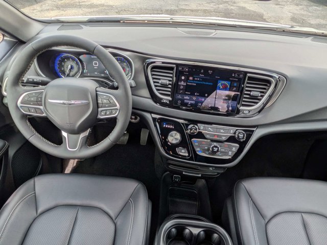 New 2026 Chrysler Voyager LX FWD image 15