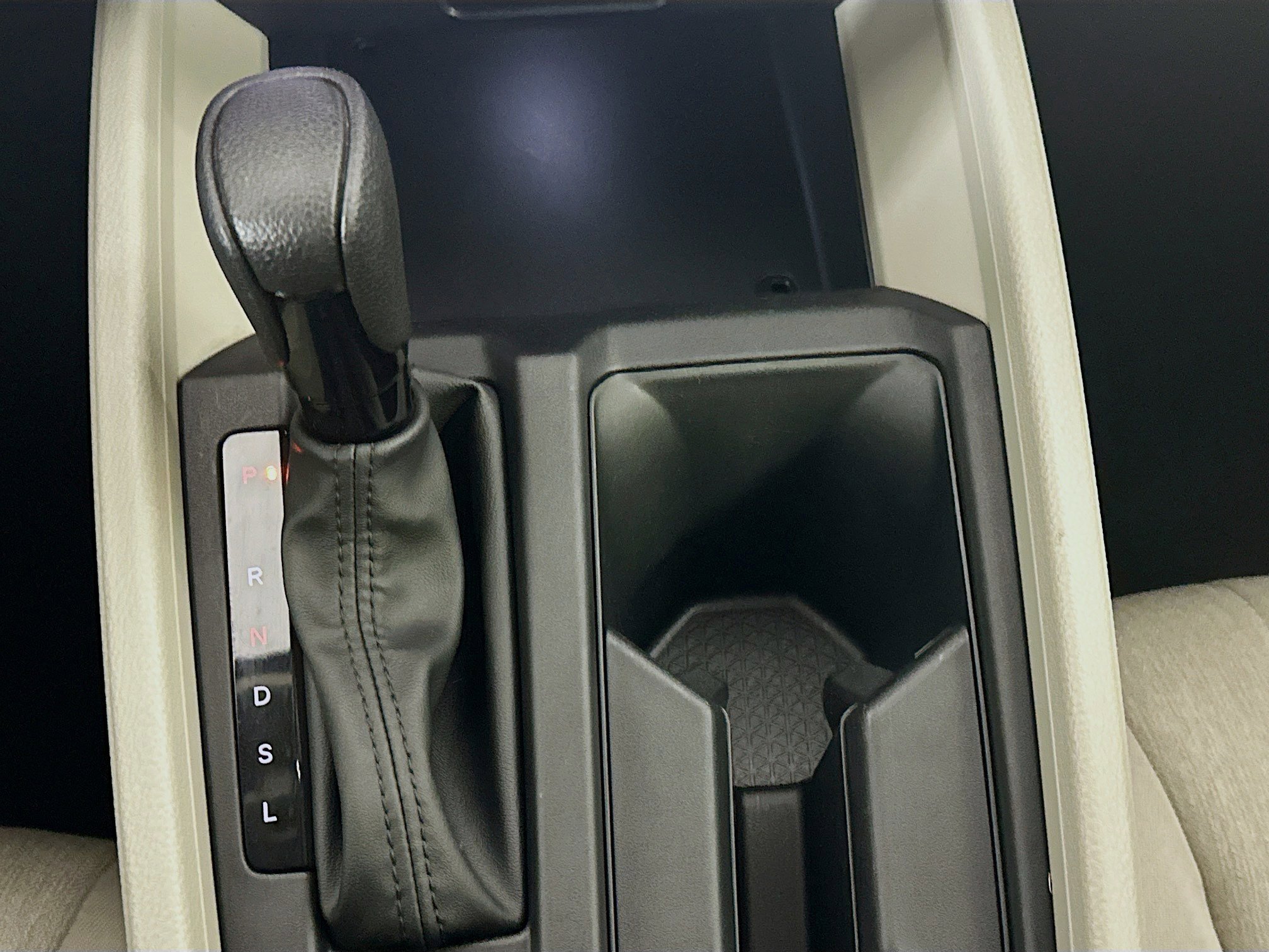 Used 2025 Honda Accord SE image 25