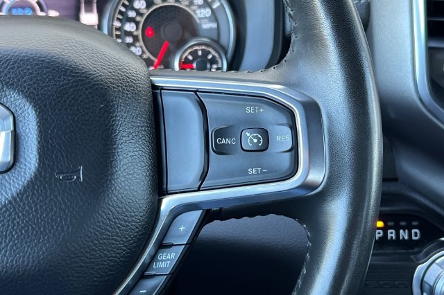 Used 2024 RAM 1500 Laramie RWD image 28