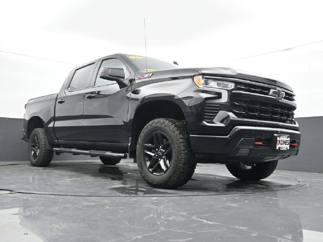 Used 2024 Chevrolet Silverado 1500 LT Trail Boss w/ Convenience Package II AWD/4WD image 24