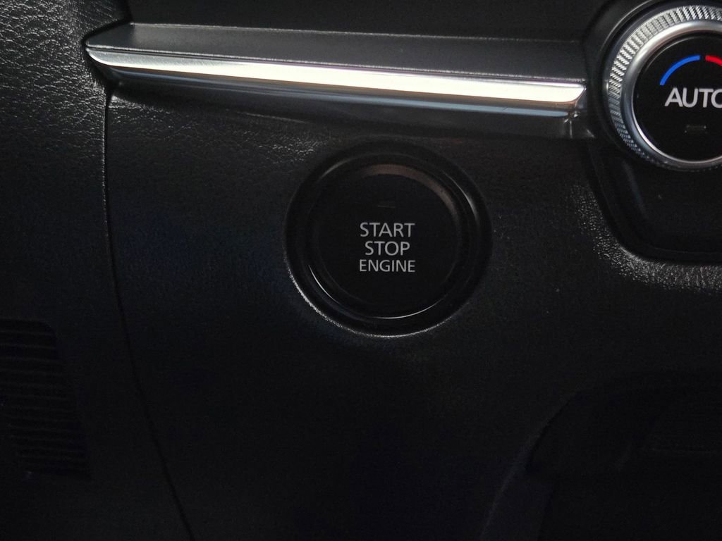 Used 2025 MAZDA CX-30 AWD 2.5 S w/ Premium Package image 23