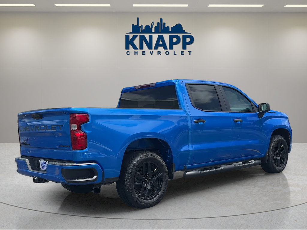 Used 2025 Chevrolet Silverado 1500 Custom w/ Turbomax Blackout Package RWD image 5