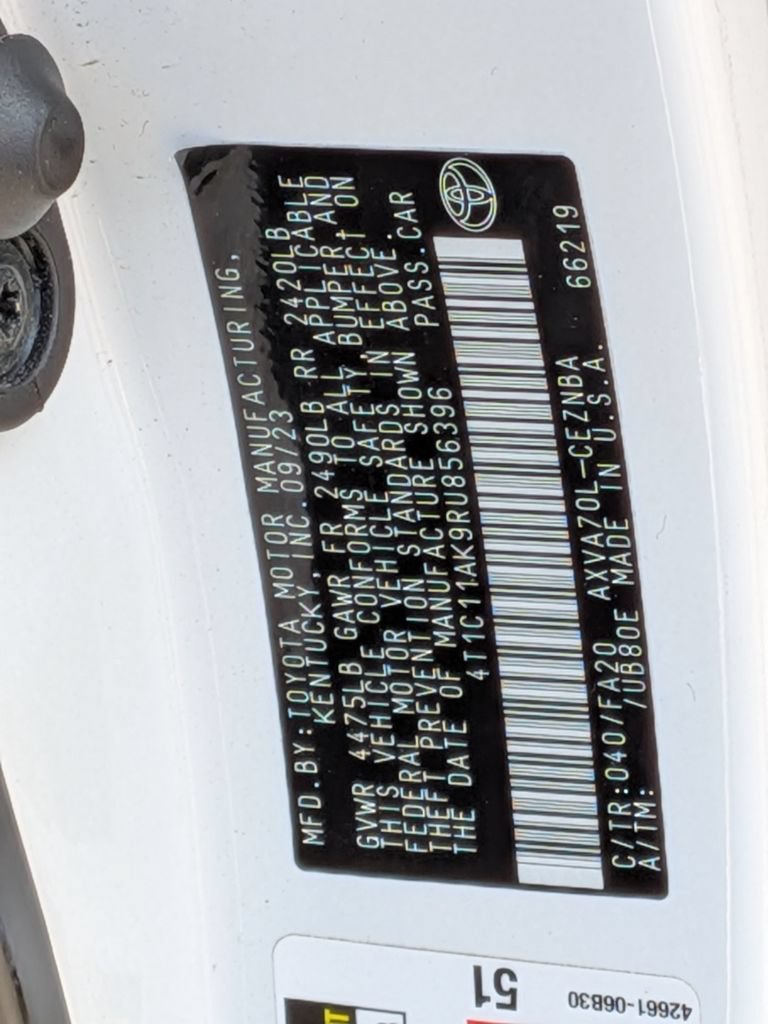 Used 2024 Toyota Camry LE FWD image 31