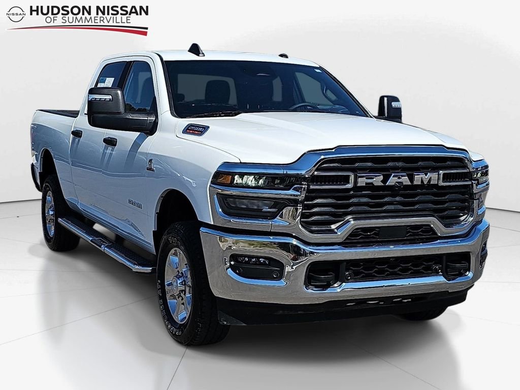 Used 2025 RAM 2500 Big Horn AWD/4WD image 1