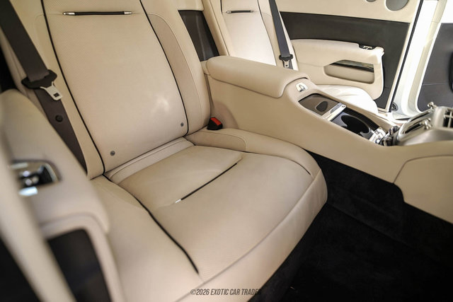 Used 2017 Rolls-Royce Wraith RWD image 52