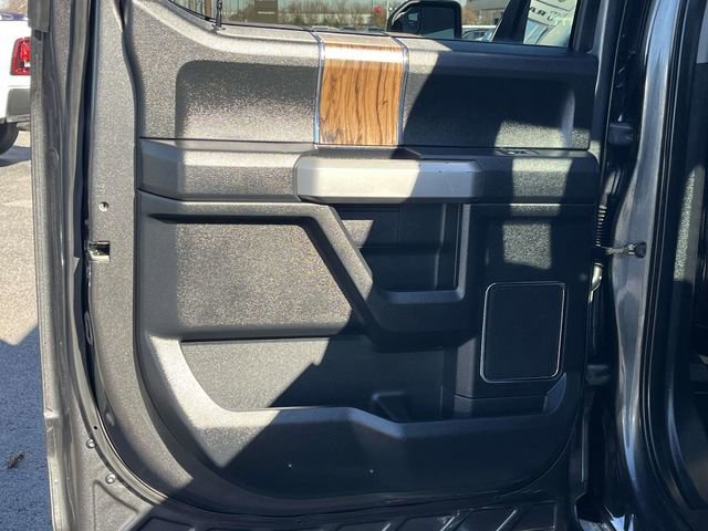 Used 2019 Ford F150 Lariat image 16