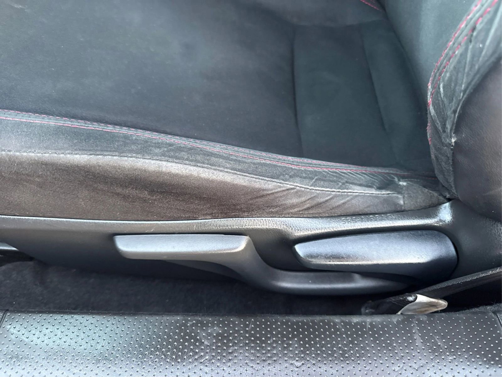 Used 2015 Scion FR-S image 19