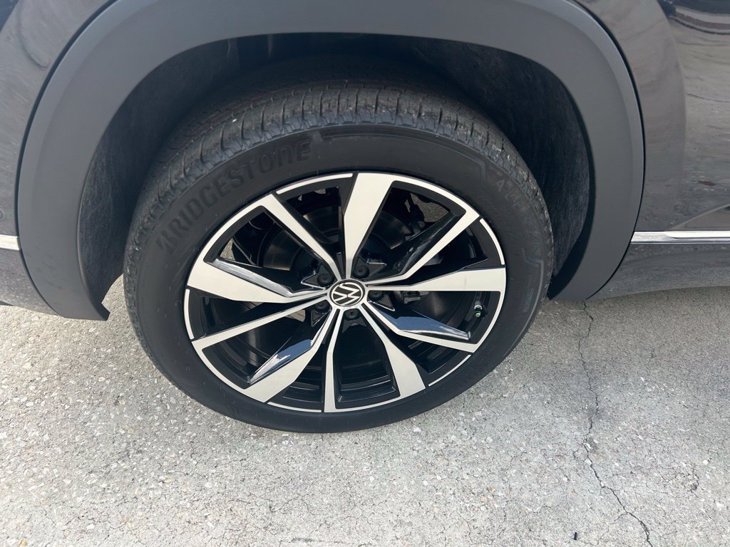 New 2026 Volkswagen Atlas Cross Sport SEL Premium R-Line AWD/4WD image 27