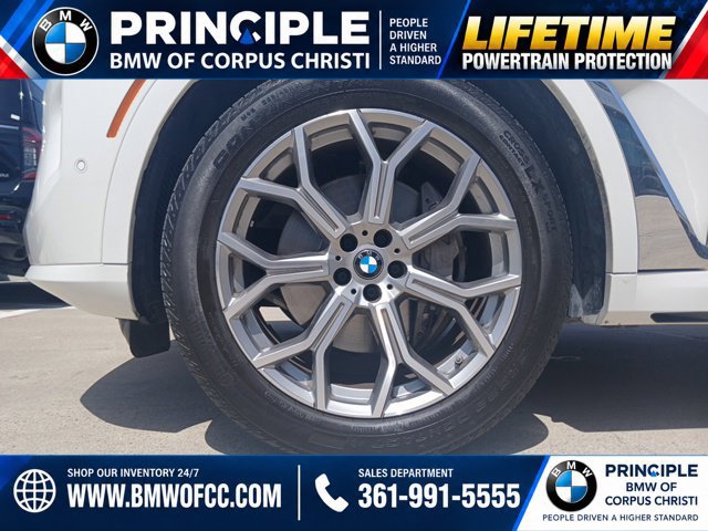 Used 2026 BMW X7 xDrive40i AWD/4WD image 6