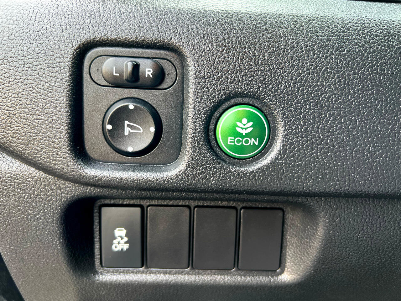 Used 2017 Honda Pilot EX-L image 25