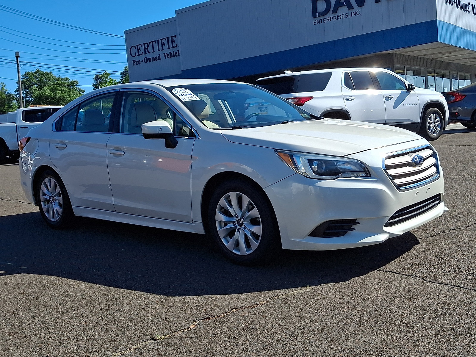 Used 2015 Subaru Legacy 2.5i Premium AWD/4WD image 3