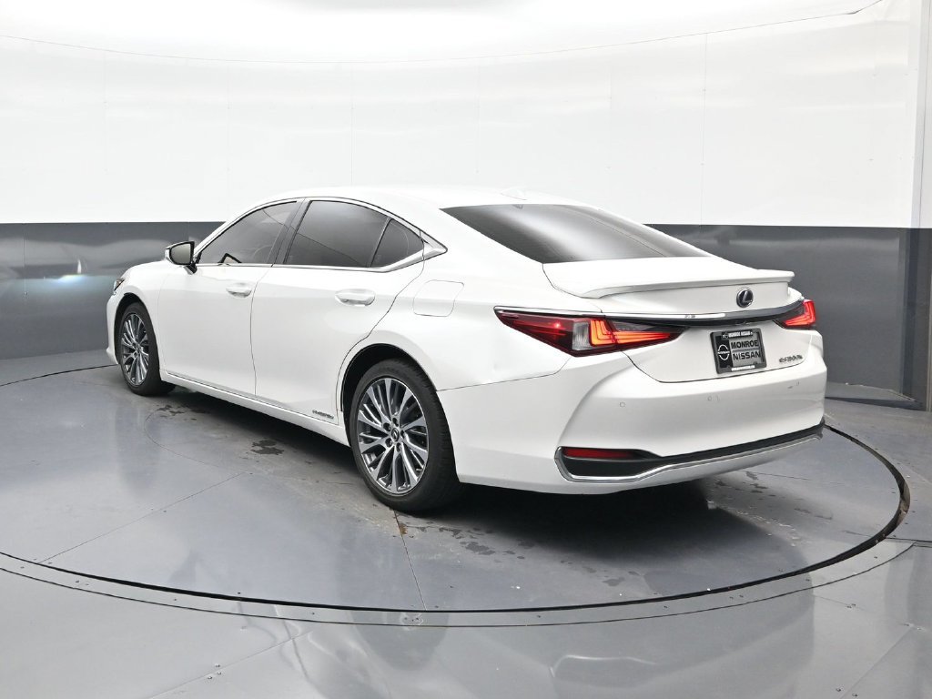 Used 2019 Lexus ES 300h w/ Premium Package FWD image 7