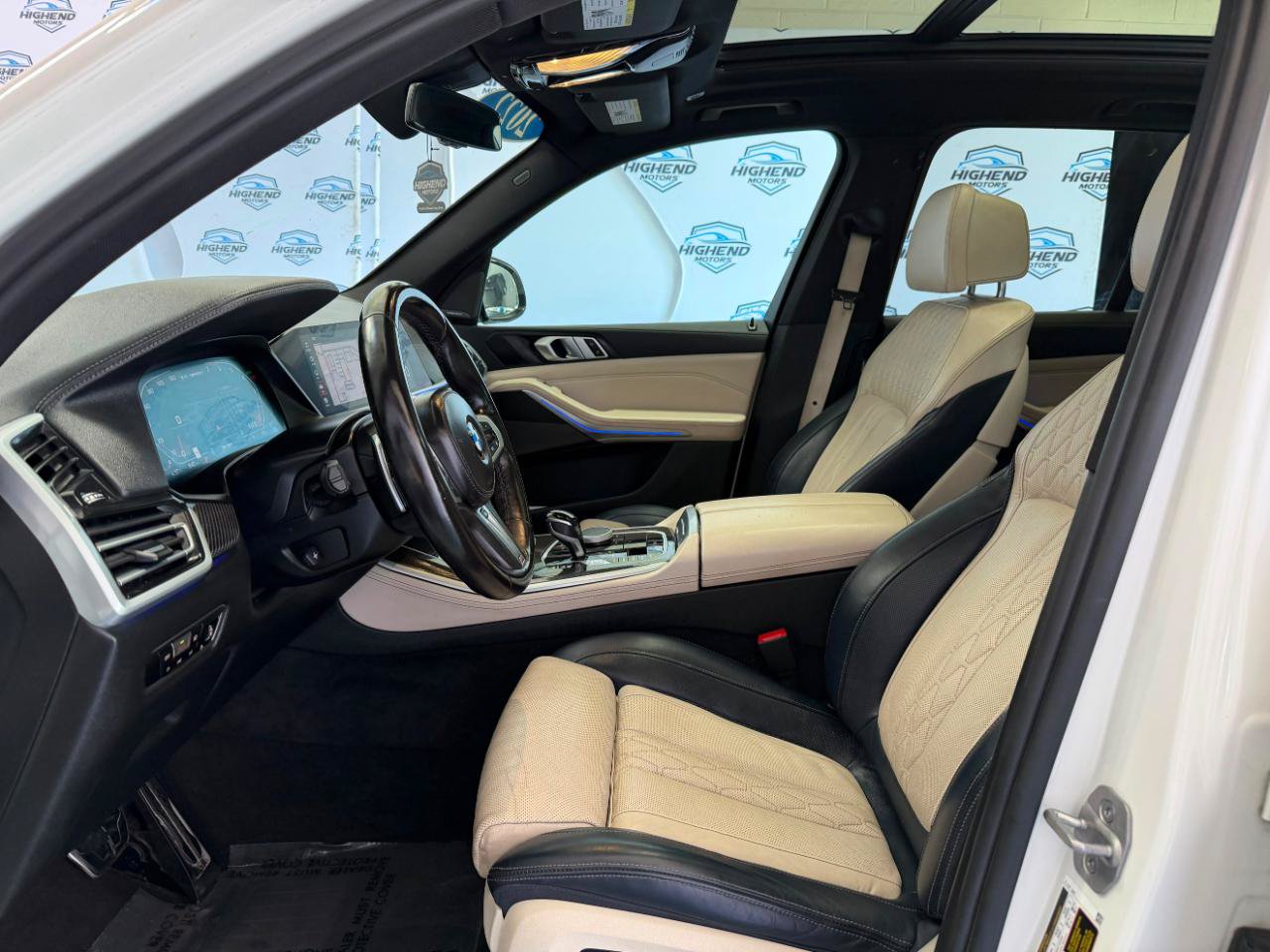 Used 2022 BMW X5 M50i w/ Premium Package AWD/4WD image 18