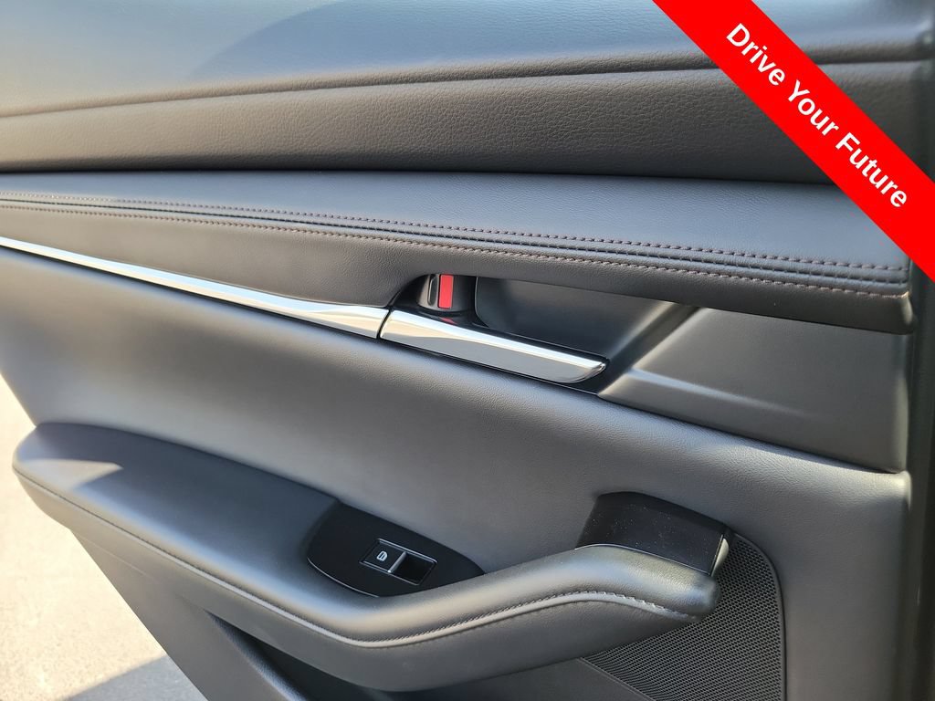 Used 2025 MAZDA MAZDA3 s FWD image 23