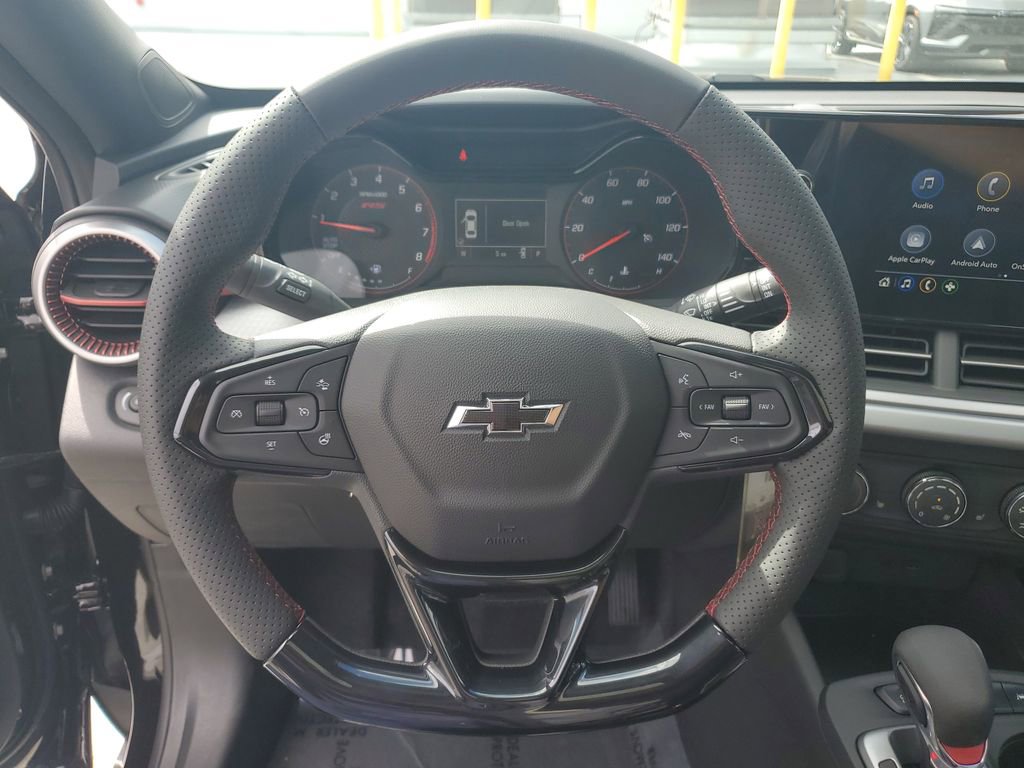 New 2026 Chevrolet Trax RS w/ Sunroof Package FWD image 27