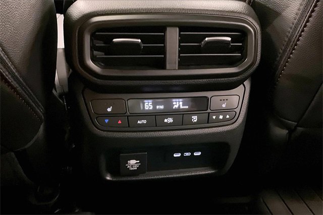 Used 2025 Honda Passport Black Edition image 28