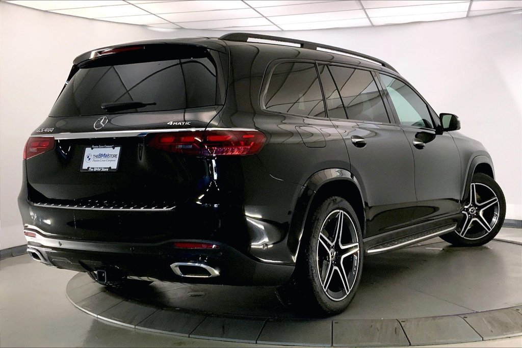 Used 2024 Mercedes-Benz GLS 450 4MATIC image 12