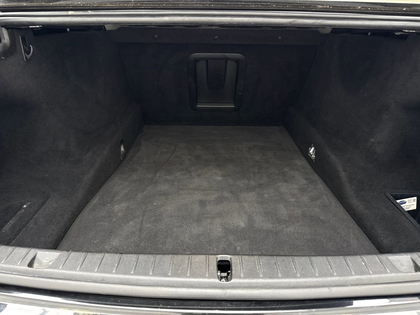 Used 2017 BMW 750i image 47