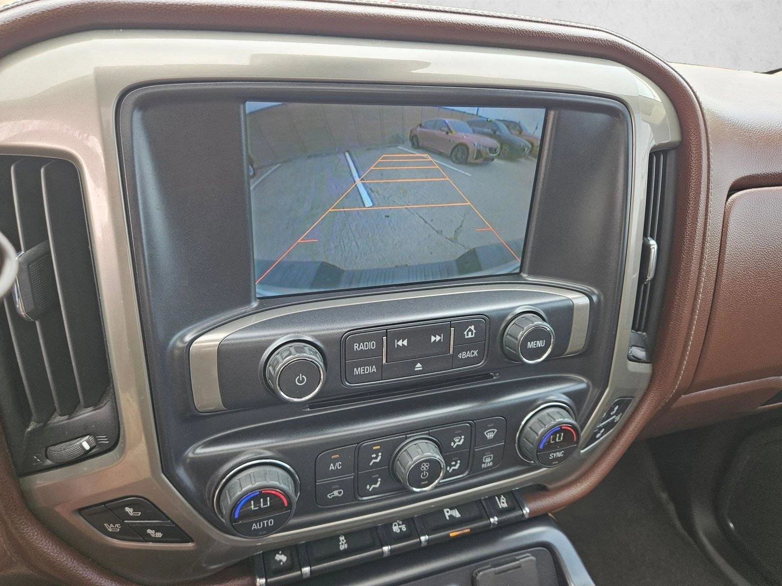 Used 2014 Chevrolet Silverado 1500 High Country w/ High Country Premium Package AWD/4WD image 19