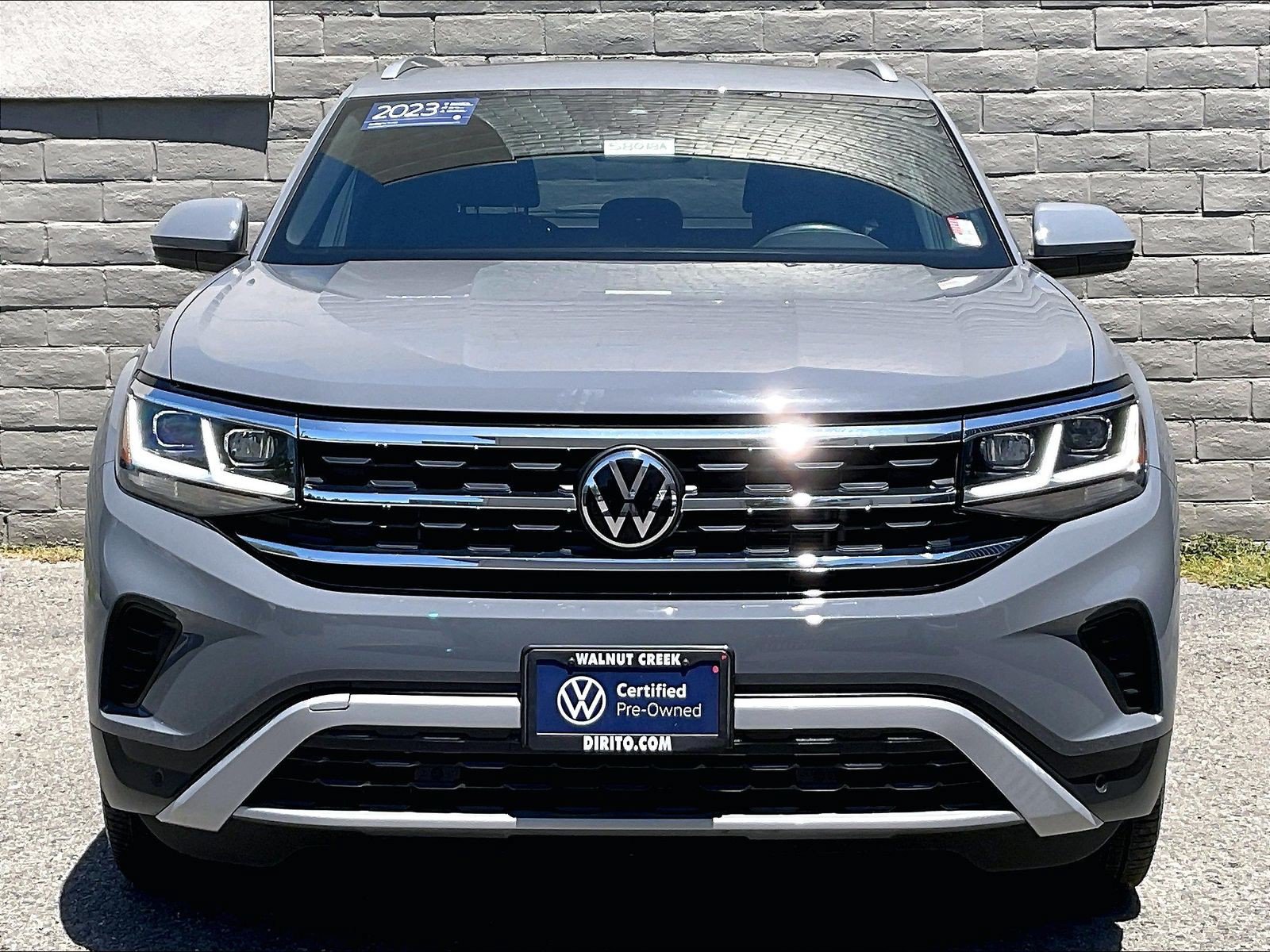 Certified 2023 Volkswagen Atlas Cross Sport SEL AWD/4WD image 2