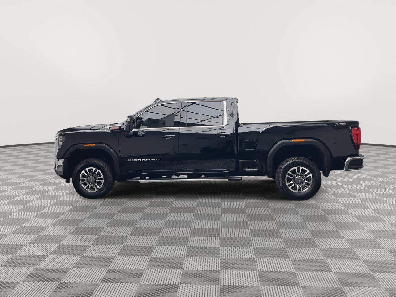 Certified 2025 GMC Sierra 2500 SLE w/ SLE Value Package; AWD/4WD image 40