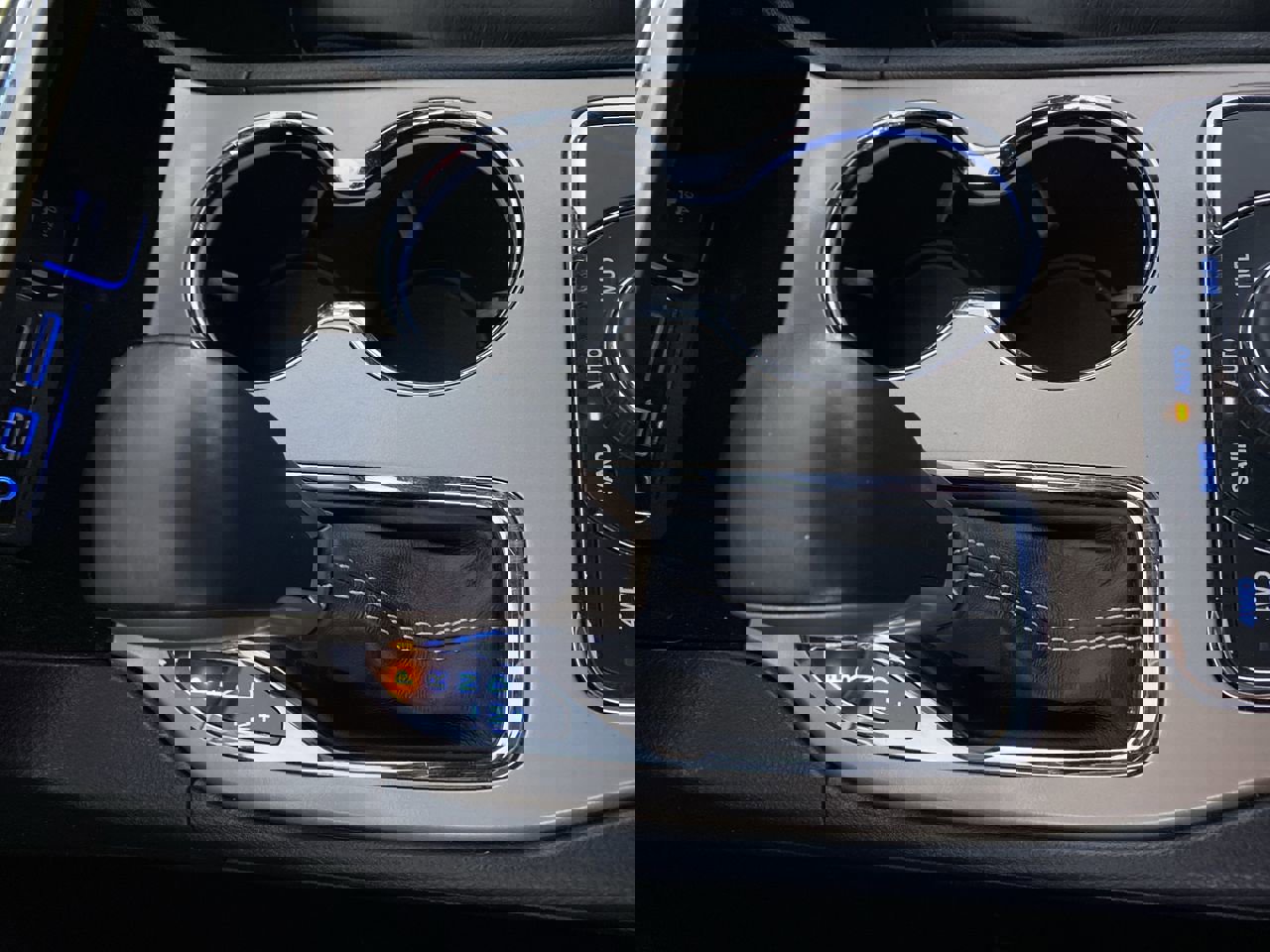 Used 2017 Jeep Grand Cherokee Limited w/ Luxury Group II image 8