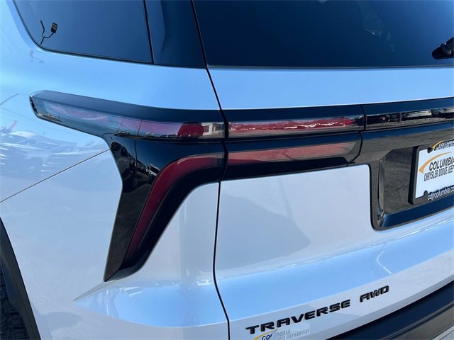 Used 2025 Chevrolet Traverse Z71 w/ Driver Confidence Package image 41