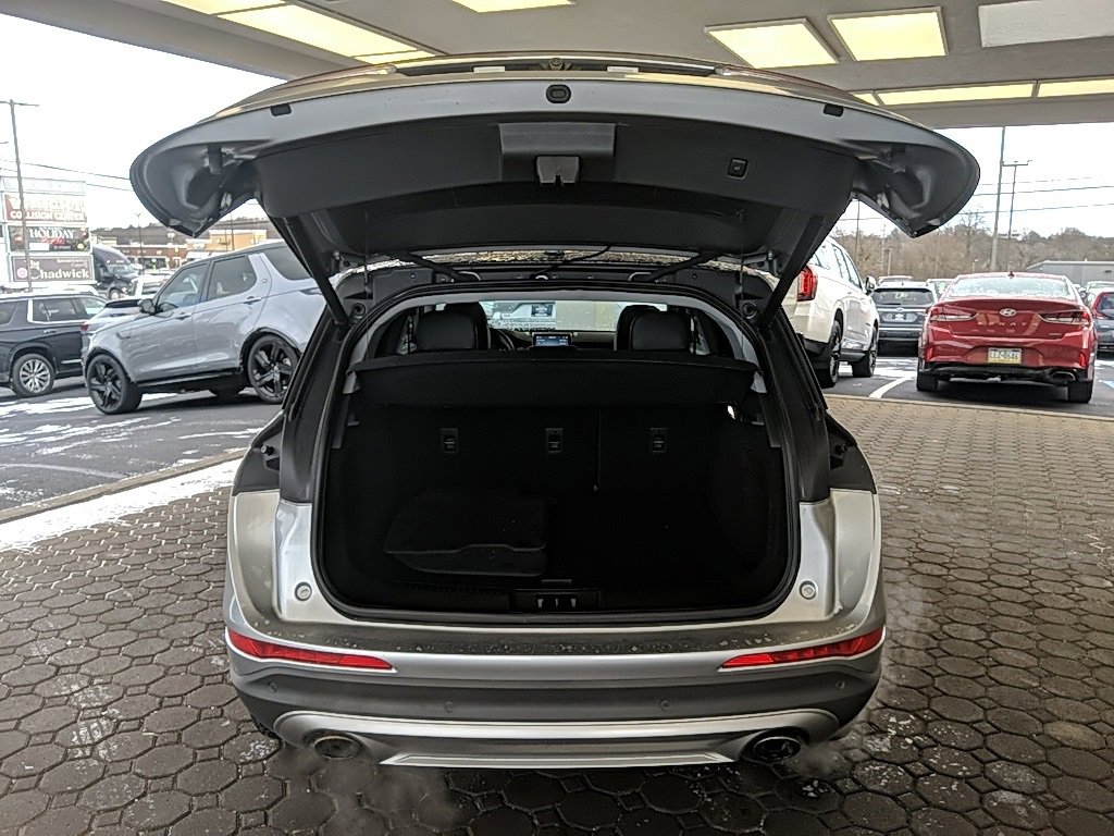 Certified 2022 Lincoln Corsair AWD w/ Premium Package image 7