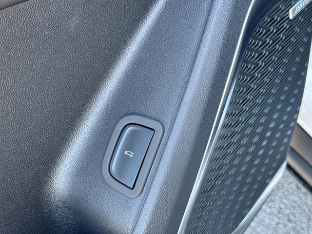 New 2026 Buick Enclave Preferred w/ Power Package image 25