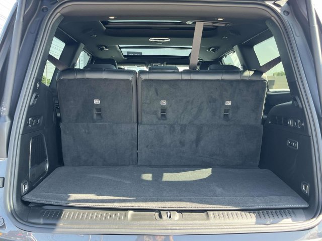 New 2026 Jeep Grand Wagoneer Limited AWD/4WD image 19