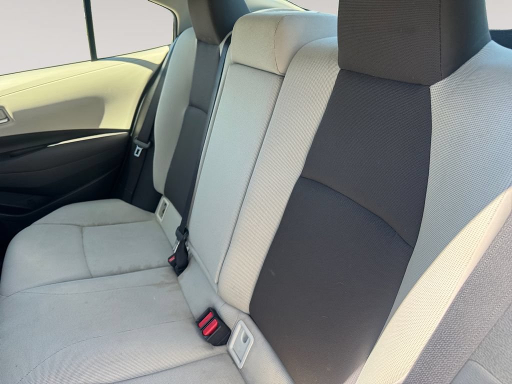 Used 2021 Toyota Corolla LE w/ Carpet Mat Package (TMS) FWD image 13