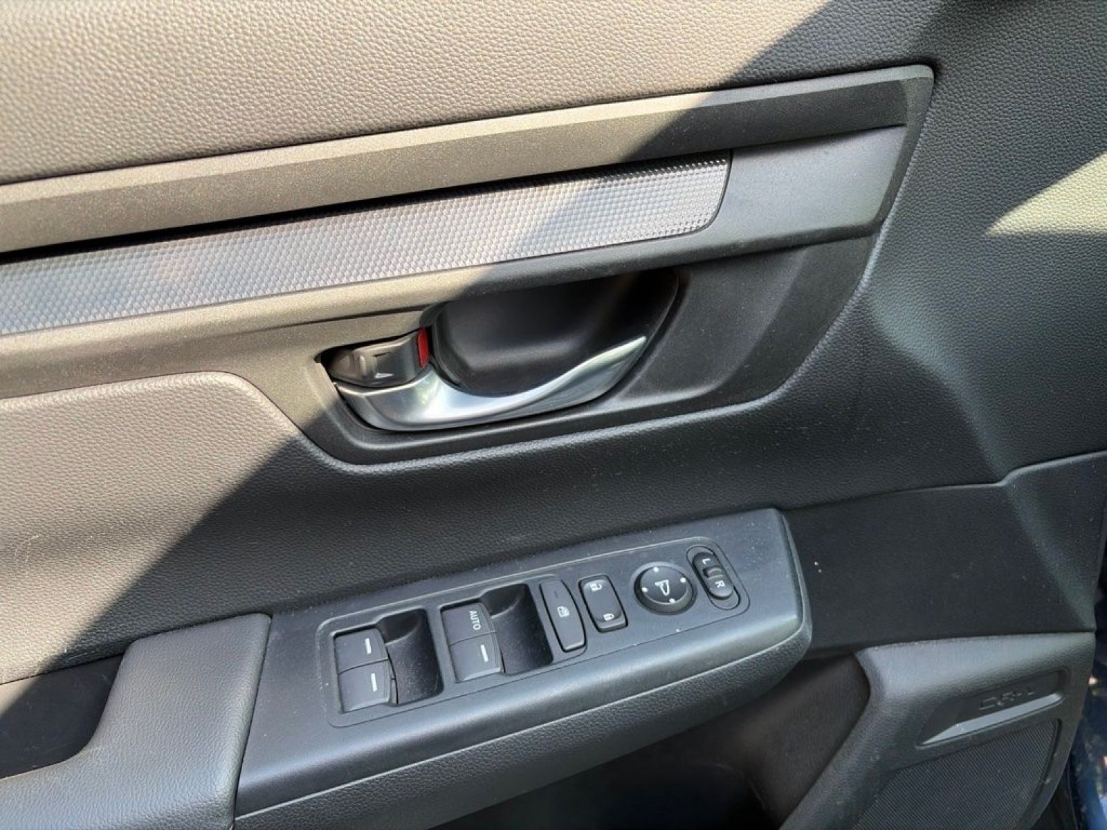 Used 2024 Honda CR-V LX image 14