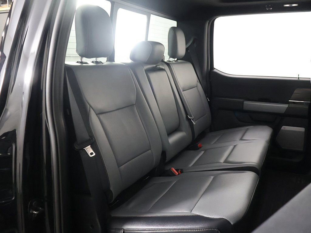 Used 2025 Ford F150 Lightning Lariat image 35