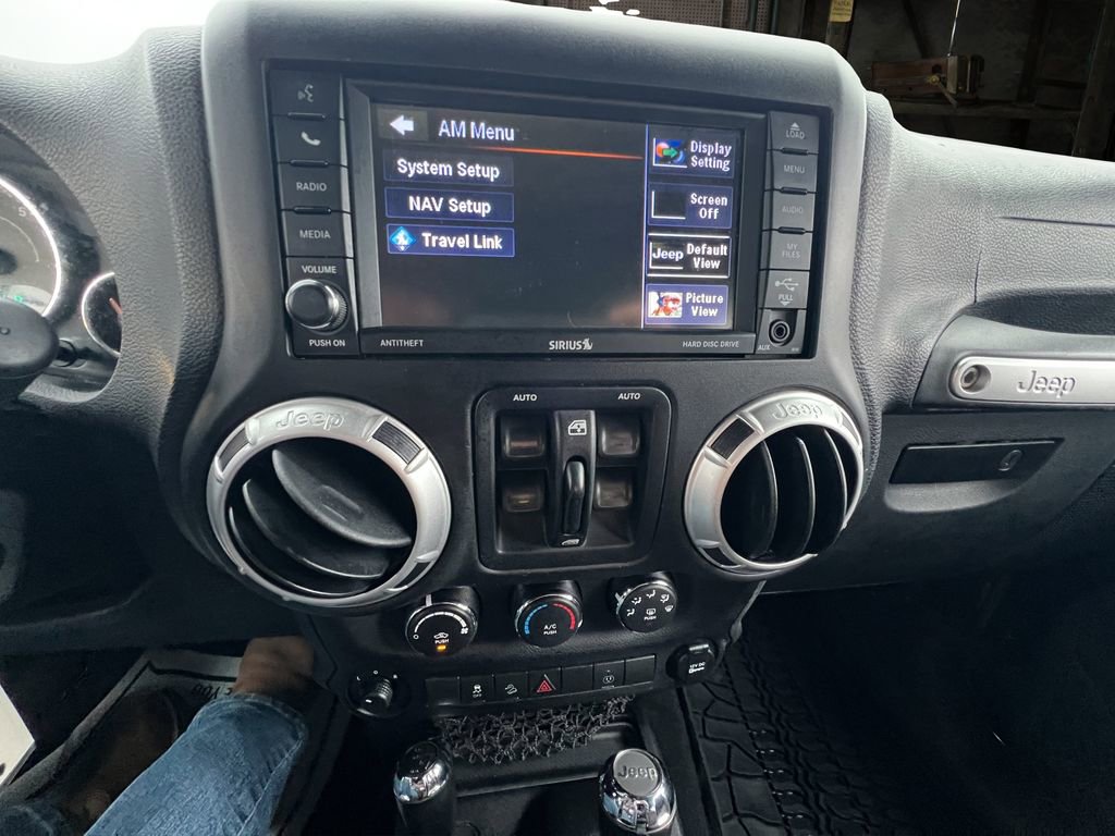 Used 2015 Jeep Wrangler Unlimited Sahara w/ Trailer Tow Group image 25