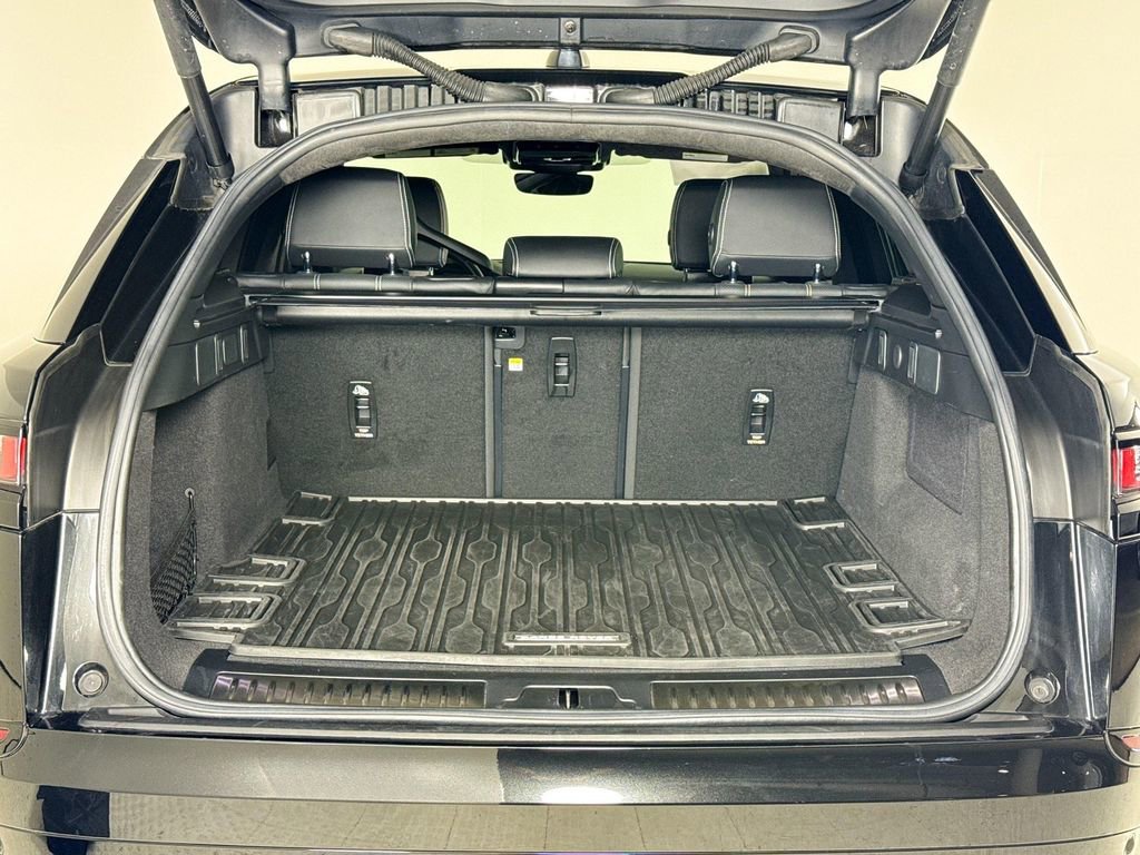Used 2022 Land Rover Range Rover Velar R-Dynamic S AWD/4WD image 24