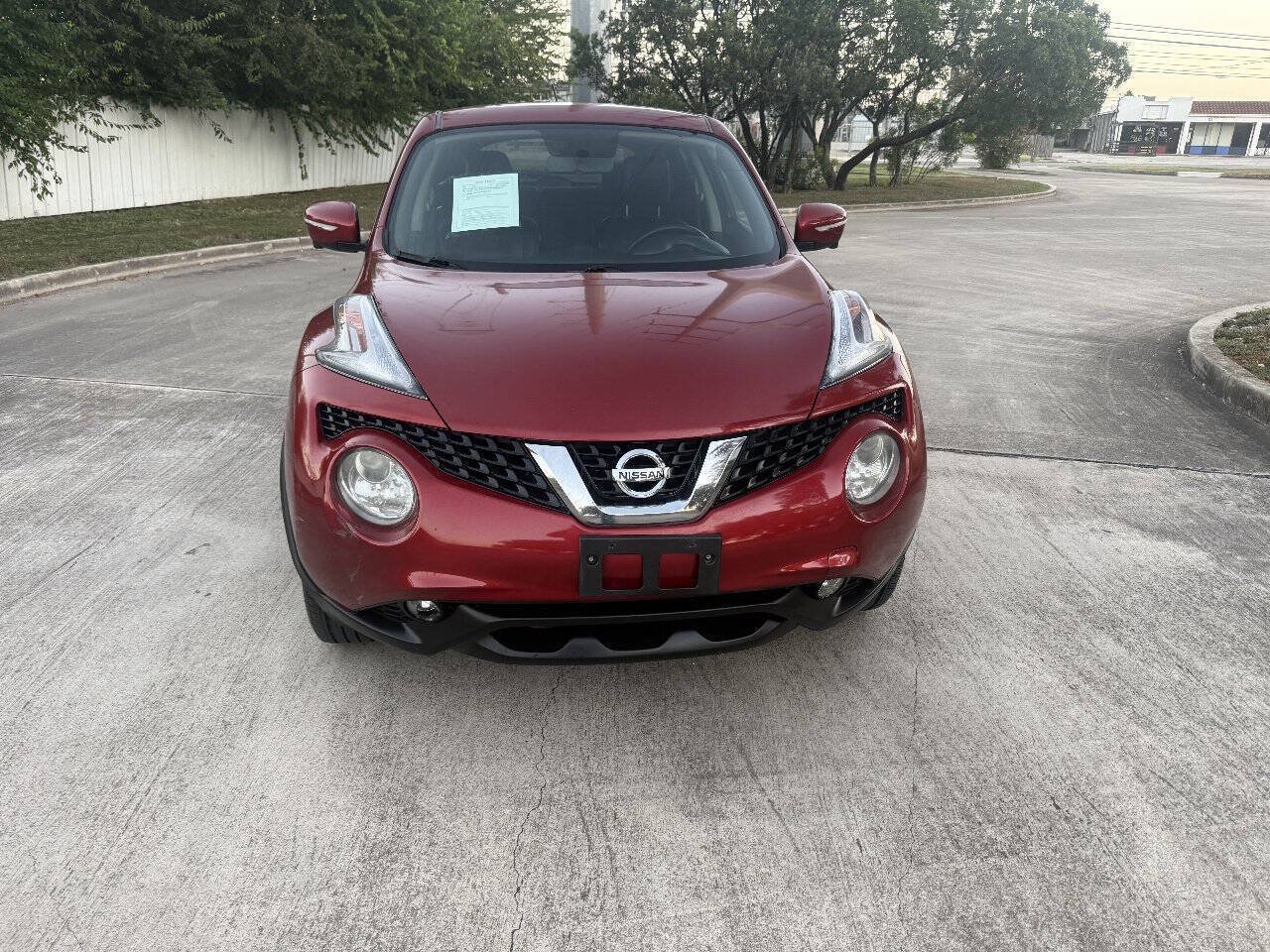 Used 2016 Nissan Juke SL FWD image 4
