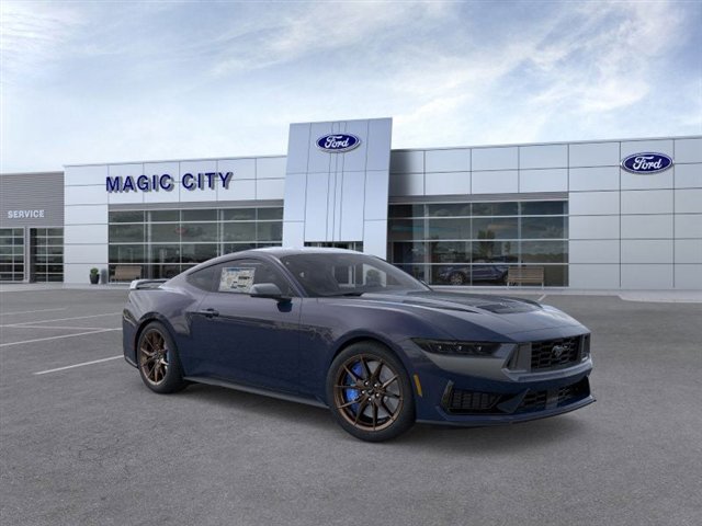 Used 2025 Ford Mustang Dark Horse image 7