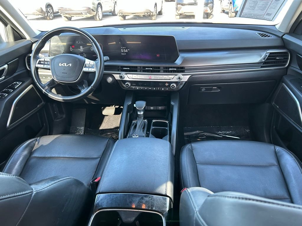 Used 2023 Kia Telluride LX FWD image 11
