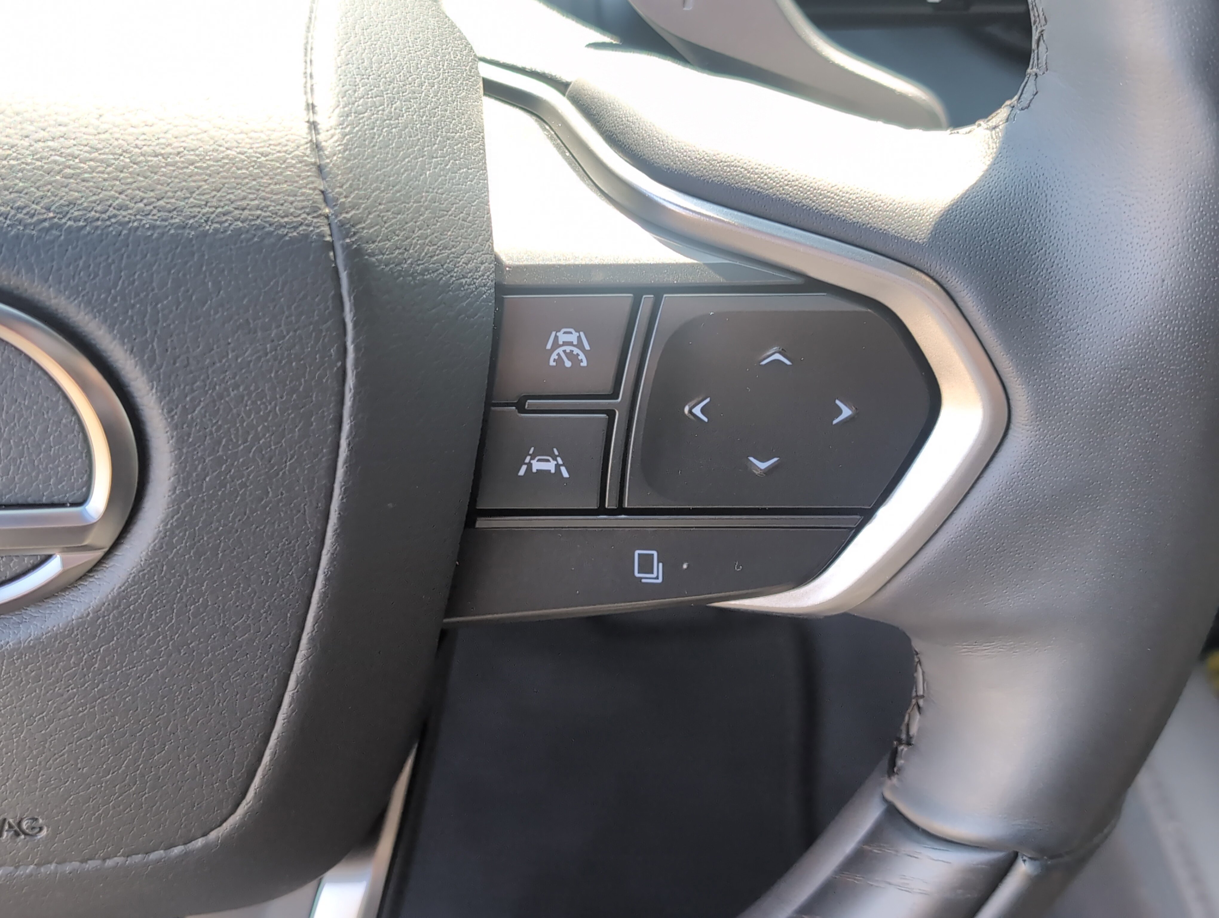 Used 2023 Lexus RX 350 FWD w/ Cold Area Package image 20