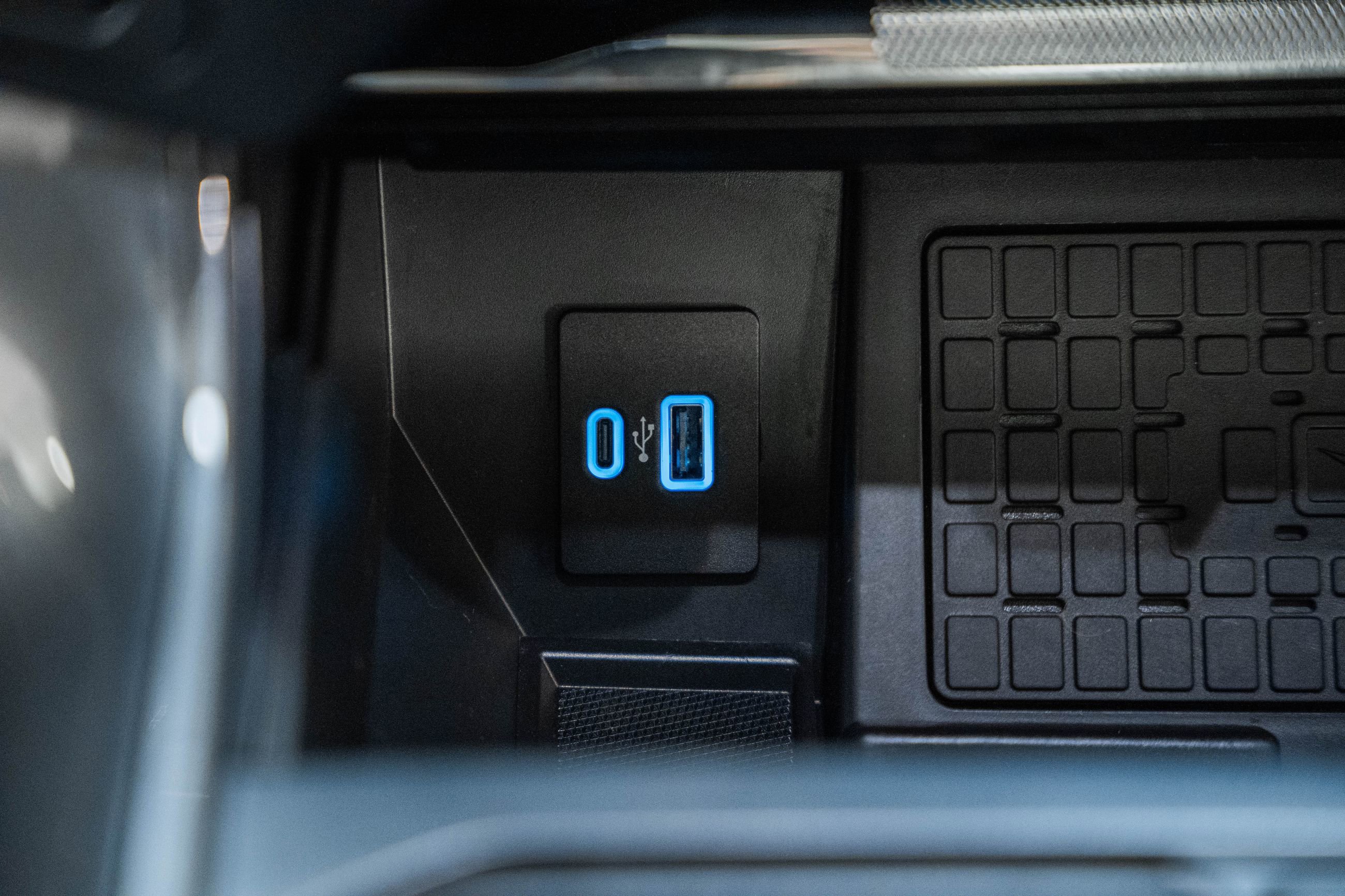 Certified 2023 Ford F150 Tremor w/ Equipment Group 402A High image 34