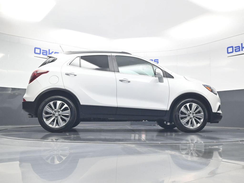 Used 2018 Buick Encore Preferred FWD image 42