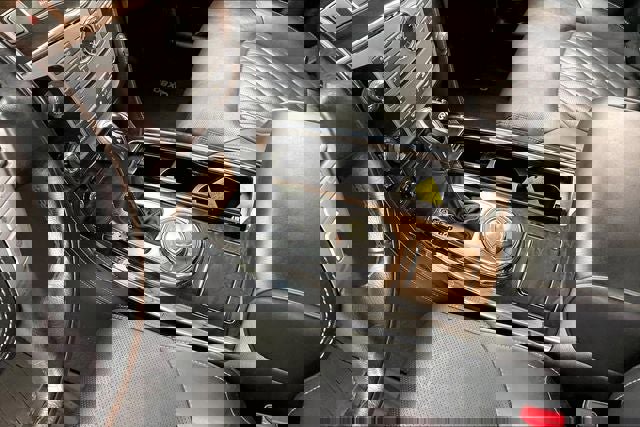 Used 2019 INFINITI QX80 Luxe w/ 22" Wheel Package AWD/4WD image 17