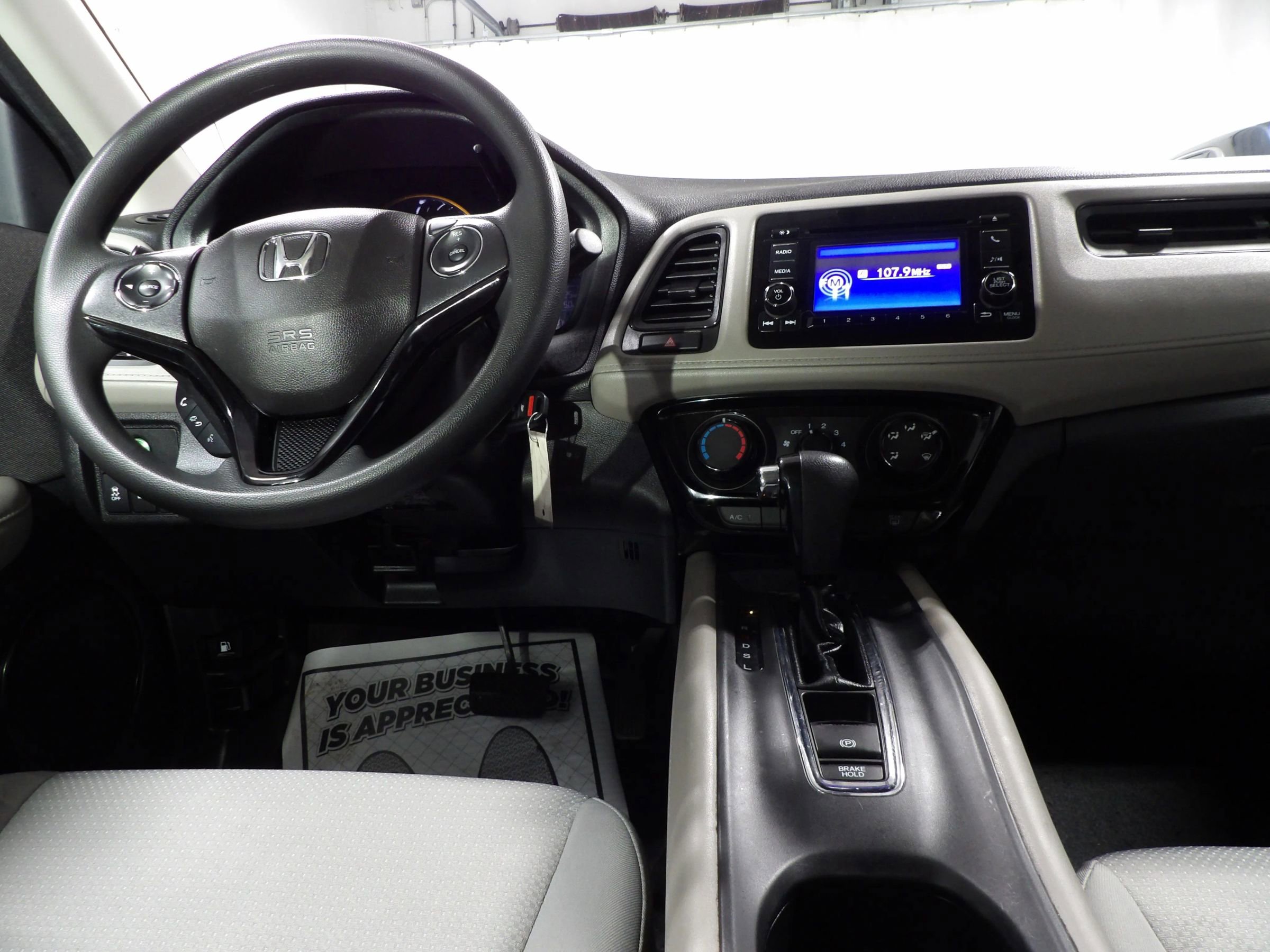 Used 2020 Honda HR-V LX image 13