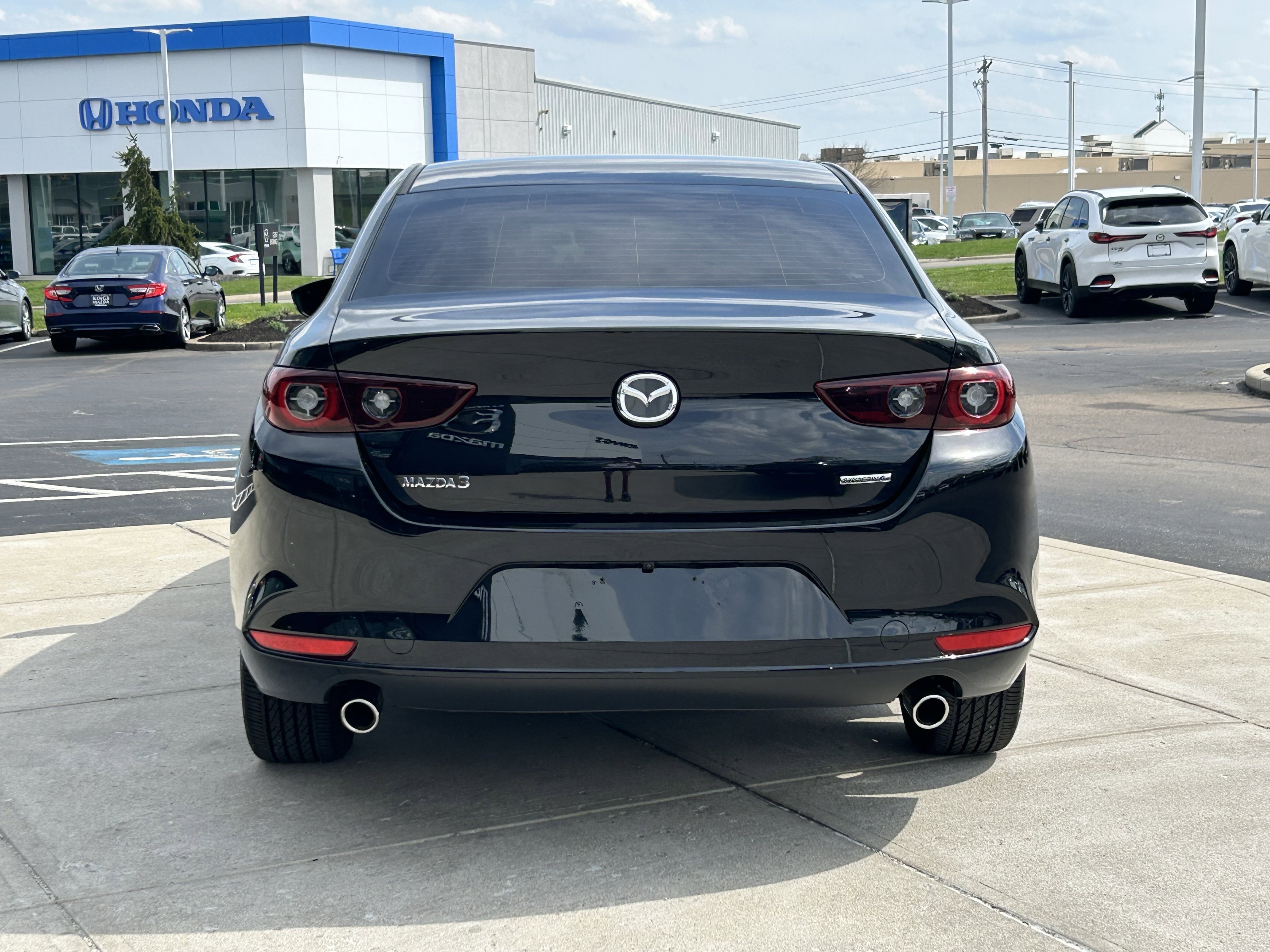 Used 2025 MAZDA MAZDA3 s image 6