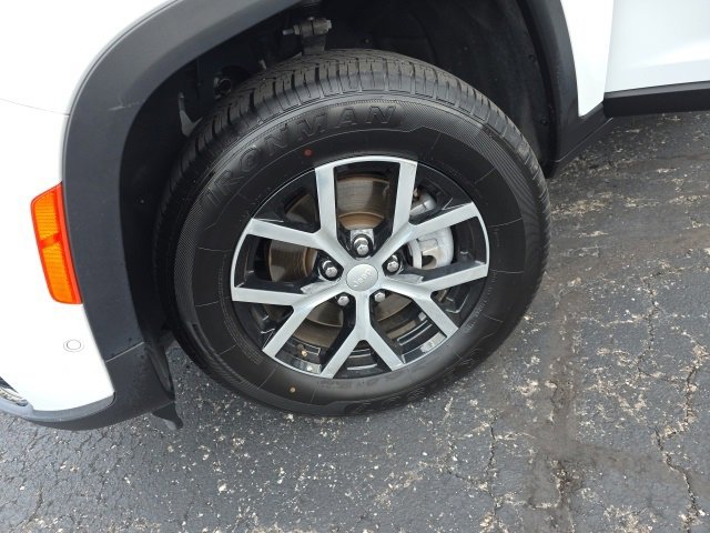 Used 2024 Jeep Grand Cherokee L Limited w/ Luxury Tech Group II image 65