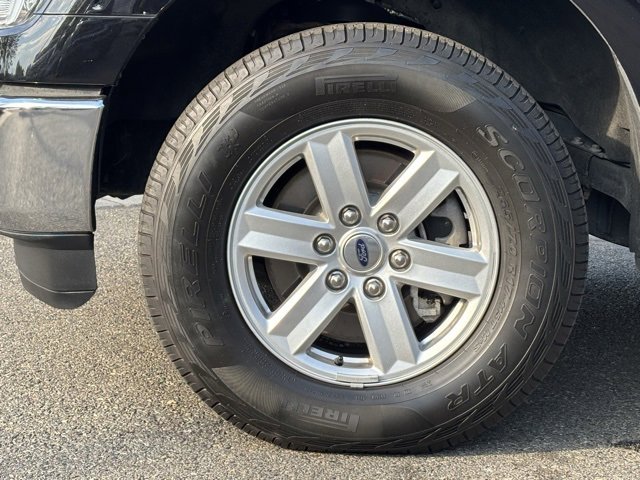 Used 2022 Ford F150 XLT w/ Equipment Group 301A Mid image 9