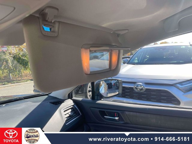 Used 2015 Subaru Outback 2.5i Limited AWD/4WD image 31