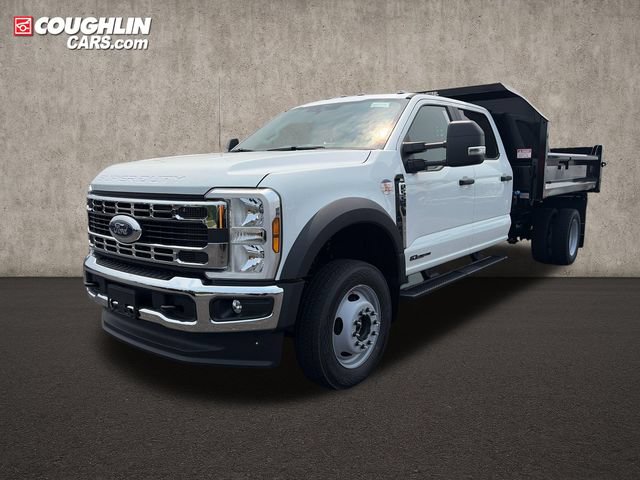 New 2026 Ford F550 4x4 Crew Cab image 3